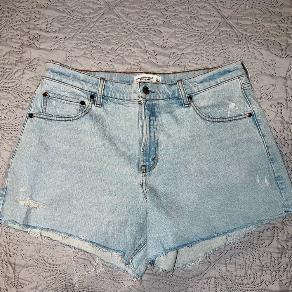 Abercrombie & Fitch A-Line Midrise Shorts